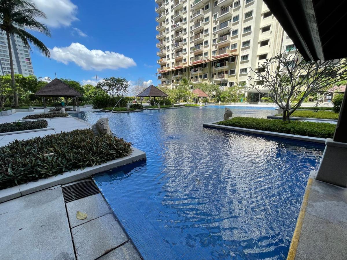 Homestay Aiyu - Luxury Stay Shah Alam Exterior foto